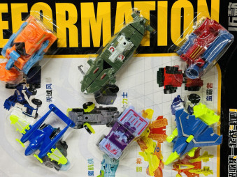 Трансформирующаяся игрушка на листе, арт.38021, 31-472
