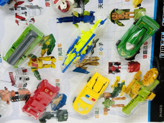Трансформирующаяся игрушка на листе, арт.38023, 31-474