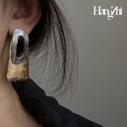 Гвоздики №925, /5,1х2,2см./