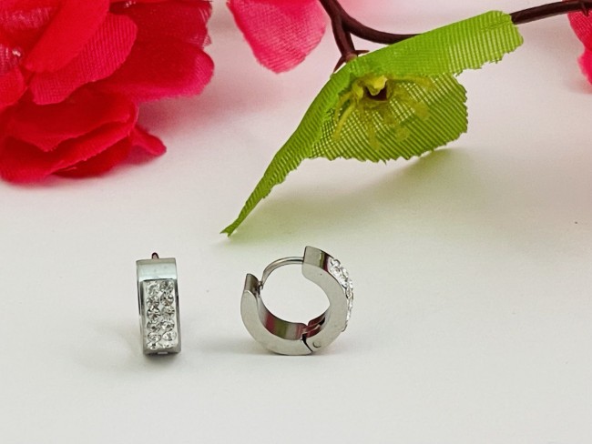 Серги металл, цвет серебро "Стиль 2" (пара) /1,4х1,4х0,5см./, 31-501 Серги металл, цвет серебро "Стиль 2" (пара) /1,4х1,4х0,5см./, 31-501