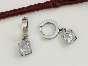 Серги металл, цвет серебро "Квадрат" (пара) /2,7х0,8х1,1см./, 31-494