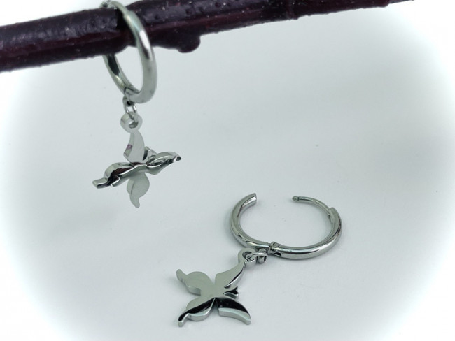 Серги металл, цвет серебро "Бабочка" (пара) /3,7х1,6х1,2см./, 31-484
