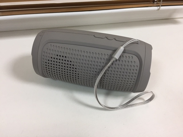 Колонка портативная Bluetooth "Бочка" /серый/ 12-135