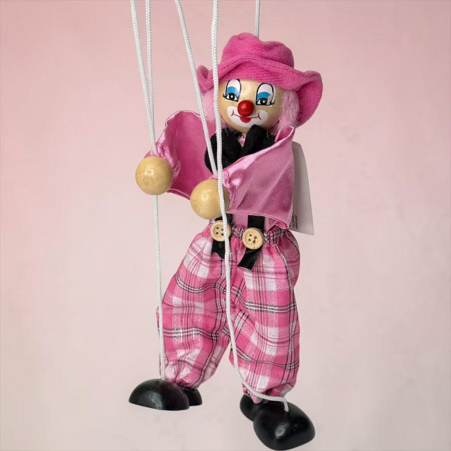 Игрушка кукла-марионетка /клоун из дерева в малиновом костюме/, 37-935